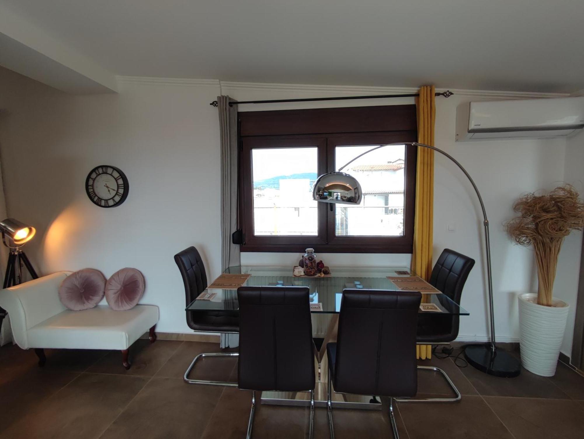 Theasis Luxury Panoramic Penthouse Apartment เนโอสมาร์มาราส ภายนอก รูปภาพ